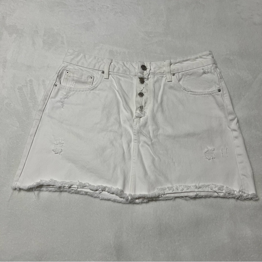 Zara White skirt